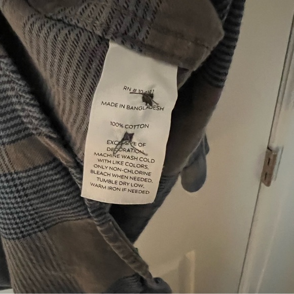 Alpine design mens long sleeve plaid button down shirt | size medium - Picture 6 of 11